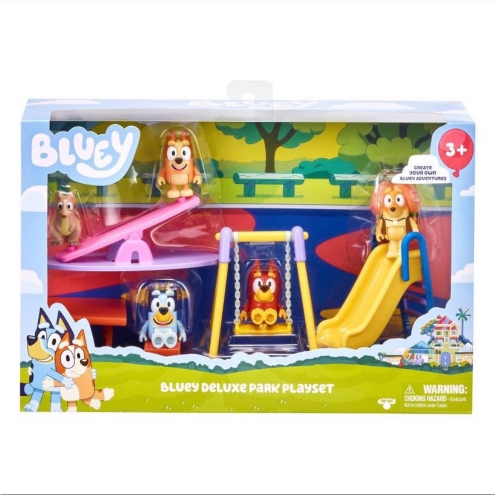NEW Bluey Deluxe Park Themed Set